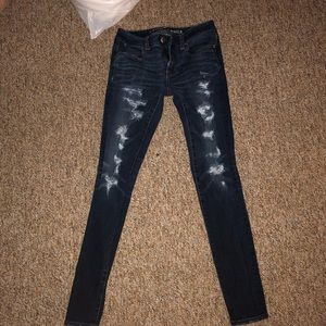 American Eagle ripped jeans!